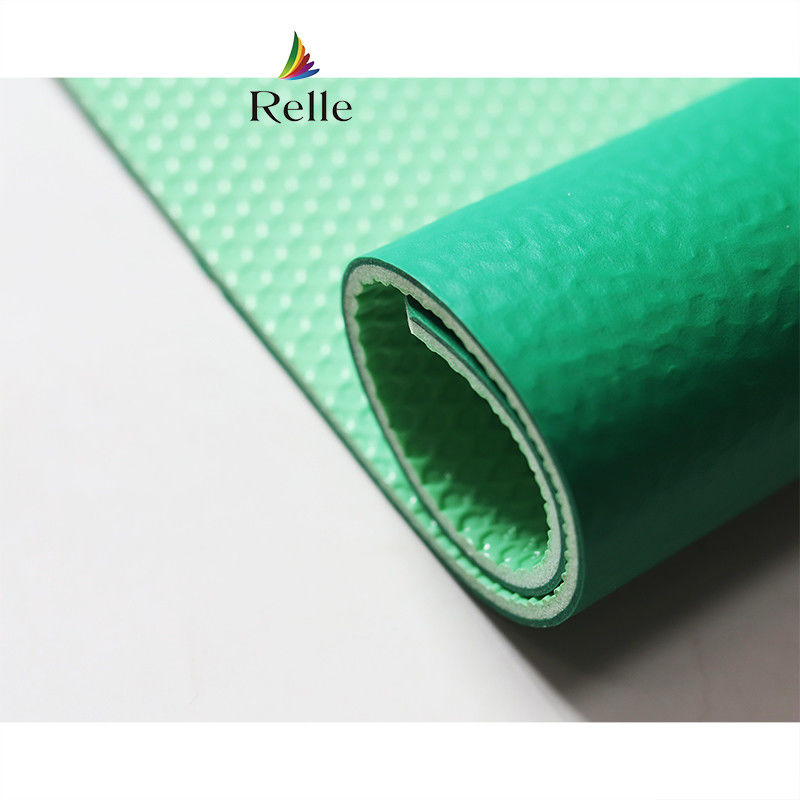 Relle PVC vinil spor pickleball sahaları UV kaplama ve kireçtaşı ile zemin eğitimi