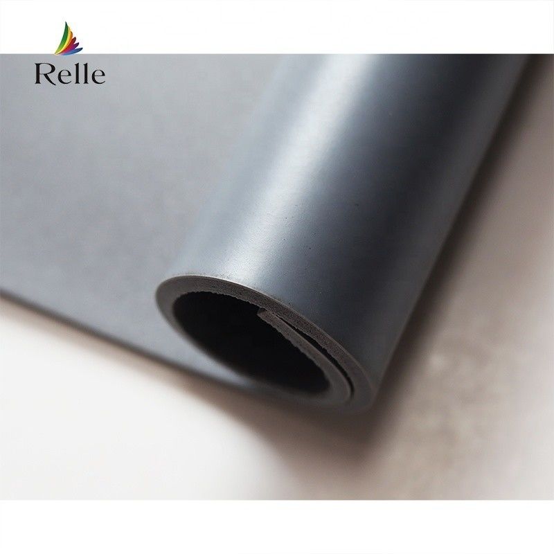 Yapıştırıcı Aşağı Kurulum Relle PVC 6mm İçi Badminton Halı Yer Rolü Spor için