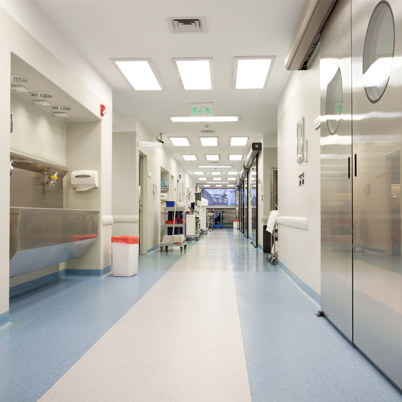 Hastane ve klinik için 1000'den fazla türde kayma önleyici PVC homojen vinil zemin