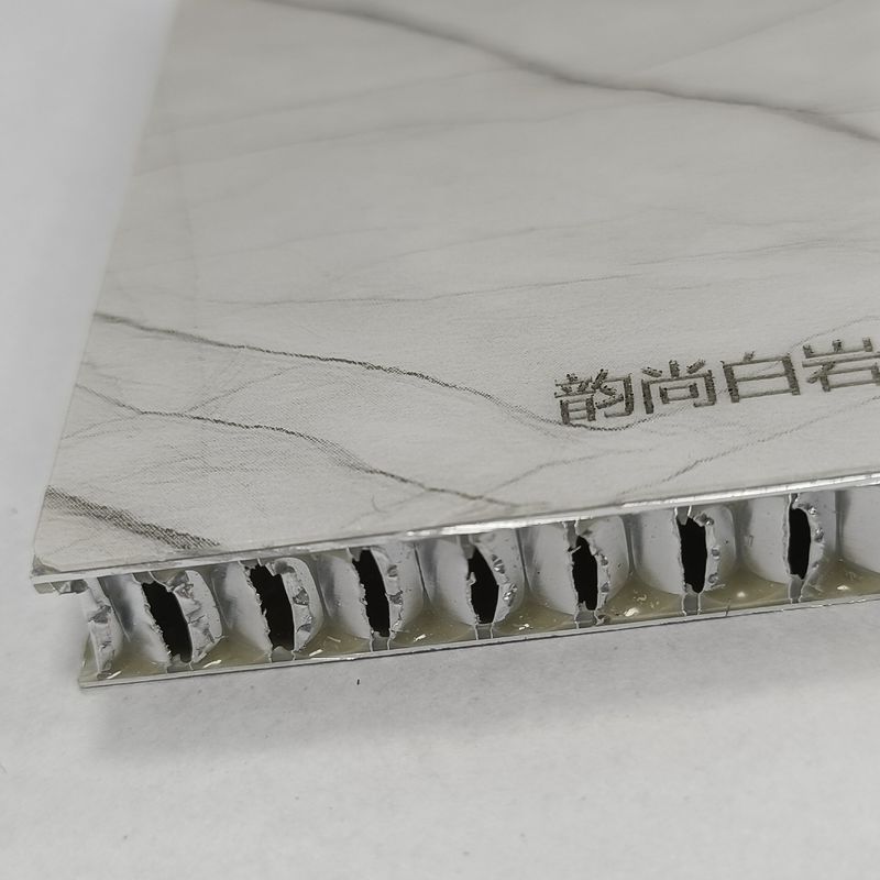 Çıkarılmış Alucore Alüminyum Bal Çubuğu Panelleri 4x8 Tekne Yapımı Uygulamaları için